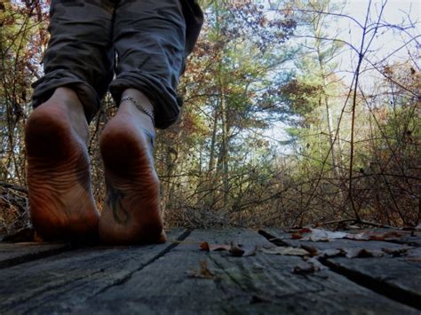 мужские босые ноги Бесплатная фотография - Public Domain Pictures