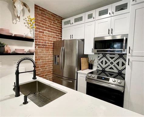 Planning and Pricing Your 10x10 Kitchen