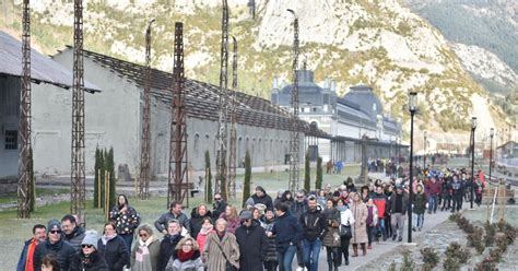 Canfranc estrena la urbanización de la estación con la vista puesta en