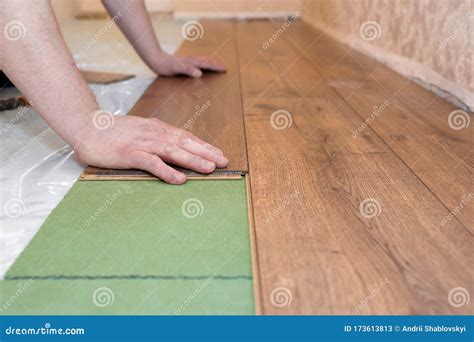 Laminate Floor Repair Man – Flooring Site