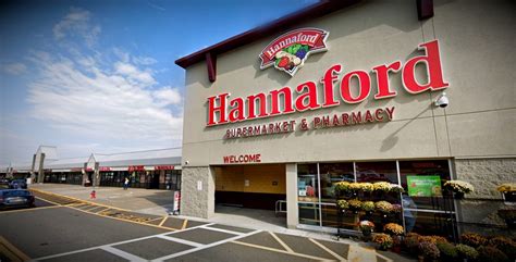 Hannaford | Bridgeview Plaza Shopping Center - Highland NY 12528