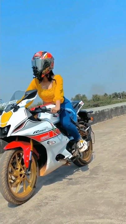 Lady Rider Anu😍🏍️🔥r15v4 R15lover Shorts Ridergirl Youtube