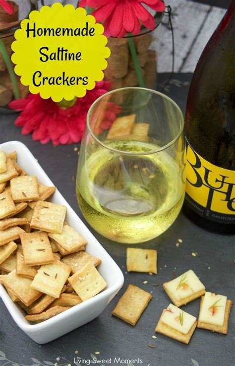 Crunchy Homemade Saltine Crackers Recipe Homemade Saltine Crackers