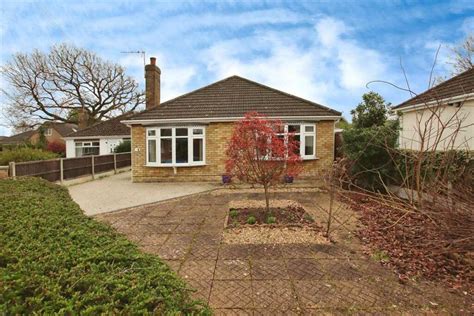 2 Bedroom Bungalow For Sale In Robertson Road North Hykeham Lincoln Ln6