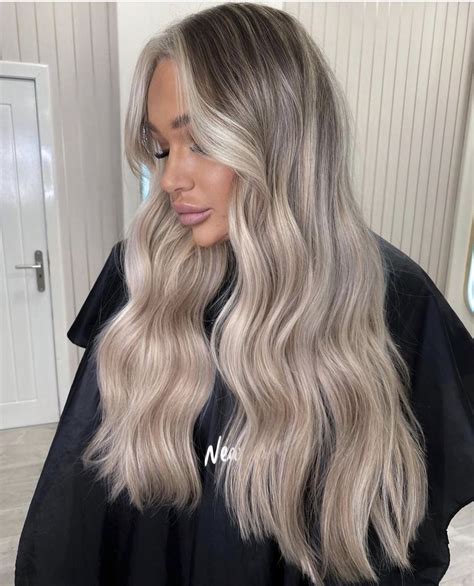 Pin By Faryn Puga On Hair Ash Blonde Hair Balayage Dyed Blonde Hair