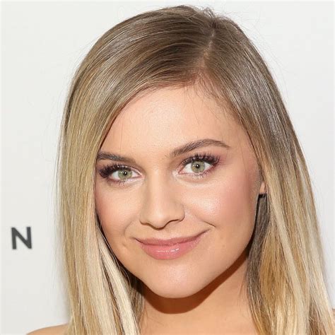 Why Kelsea Ballerini Is ‘Thankful’ for Her Breakups - Brit + Co