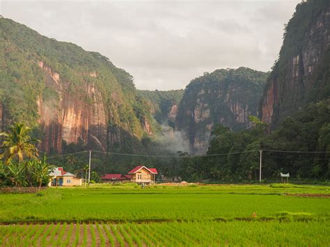 Dari Yosemite ke Lembah Harau – Wira Nurmansyah