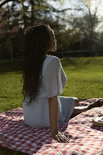 Victoria Lpf Victoria Sfw Nude OnlyFans The Fappening Plus