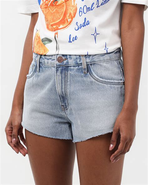 Riachuelo Short Jeans Feminino Reto Barra Desfiada Denim Claro Pool