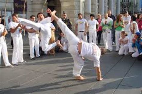 10 Facts about Capoeira - Fact File