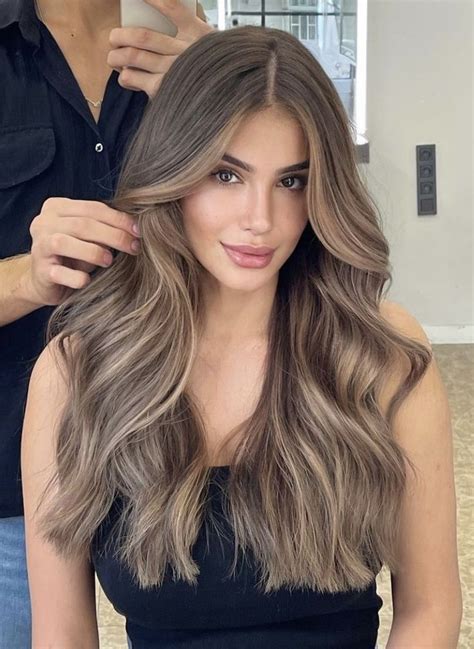 Brown Hair With Blonde Highlights Brunette Balayage Hair Brown Hair