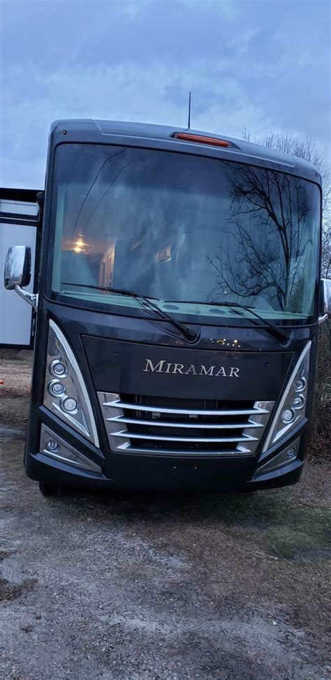 Thor Motor Coach Miramar National Vehicle