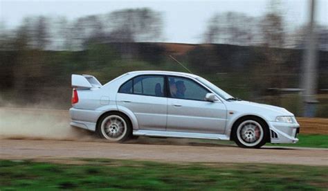 Mitsubishi Lancer Evolution 6 Rspicture 2 Reviews News Specs