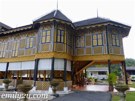 perak royal museum muzium diraja perak  emily