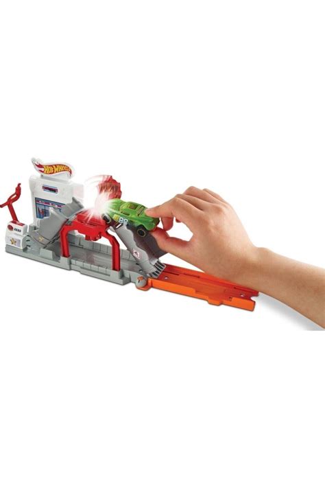 HOT WHEELS Şehir Başlangıç Setleri Fjn Fjn Blaze Blast Fiyatı Yorumları Trendyol