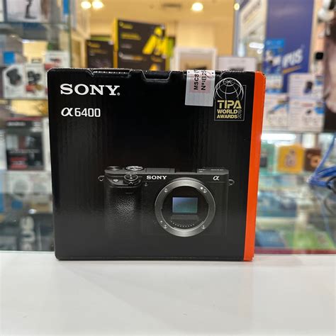 SONY A6400/ILCE-6400(Body), Photography, Cameras on Carousell