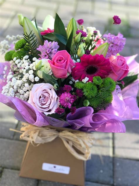 Reasons Why You Should Shop at Florists Shrewsbury - HIPLeeds