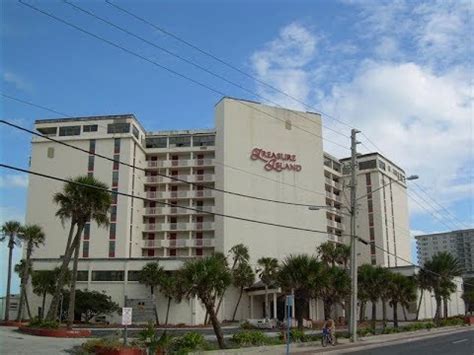 Daytona Beach S Abandoned Treasure Island Hotel Driveby Youtube