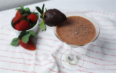 Chocolate Strawberry Cocktail Recipe