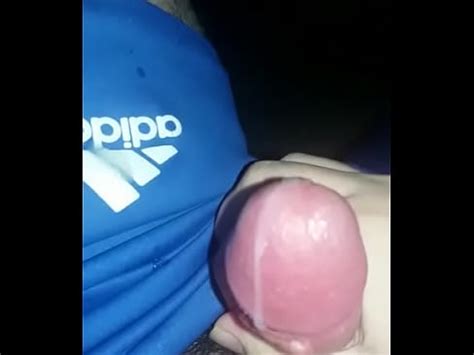 Novinho batendo uma até gozar XVIDEOS