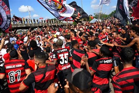 Fla Resenha Flamengo On Twitter Torcedores Do Flamengo Prendem