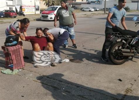 Motociclista Lesionado En Choque En La Colonia Vistalmar