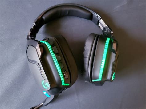Logitech G - G933s Wireless 7.1 Surround LightSync Gaming Headset ...