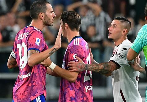 Casarin Juve Salernitana Gravissimo L Errore Sul Gol Di Milik