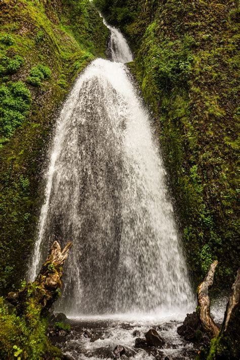 Best Waterfalls To See in Columbia River Gorge | From One Girl to One World