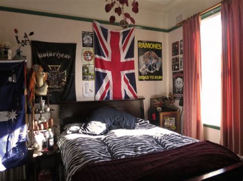 Punk Rock Bedroom Ideas Homemydesign