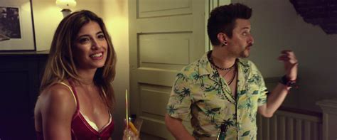 Naked Tania Raymonde In Texas Chainsaw 3D