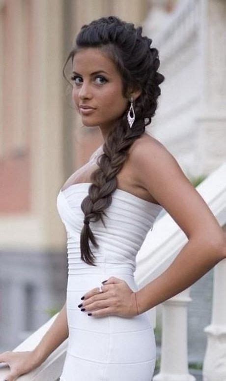 Coiffure mariée brune cheveux long