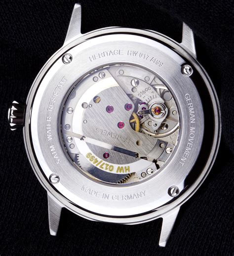 561 1 | Caliber Corner