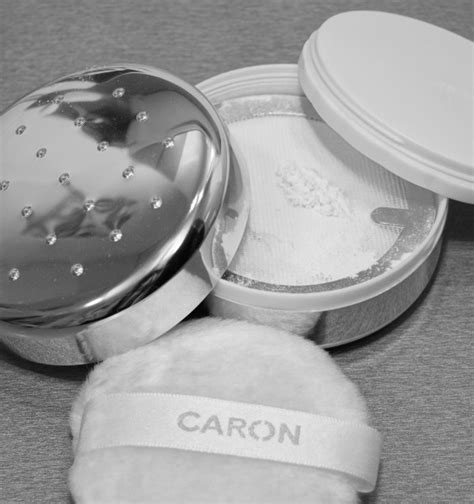 Рассыпчатая пудра Caron La Poudre ( Poudre Peau Fine).: vesennaya18 ...
