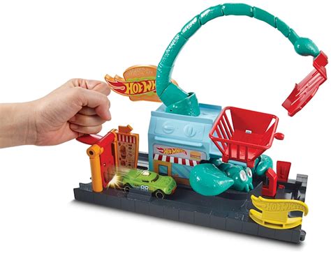 HW CITY ATTAQUE DU SCORPION Shop Hot Wheels Cars Trucks Race Tracks Hot Wheels