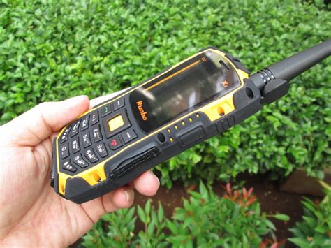 CNC virtual: Jual: Hape Walkie Talkie Outdoor Runbo X1 Jaringan UHF New