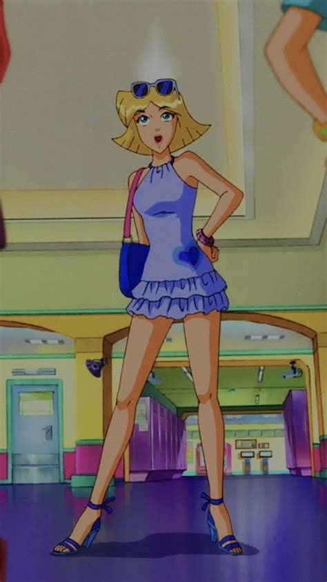 Totally Spies Clover Hot