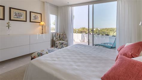 Frontline Beach Penthouses For Sale In Marina Puente Romano Marbella