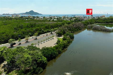 Casi concluído el dragado de la Laguna del Valle de Las Garzas