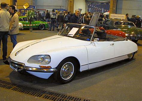 Citroen DS21 Pallas: Photos, Reviews, News, Specs, Buy car