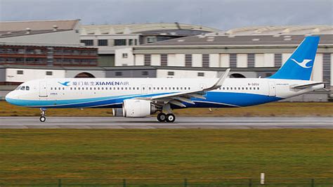 Xiamen Airlines Airbus A321 251NX