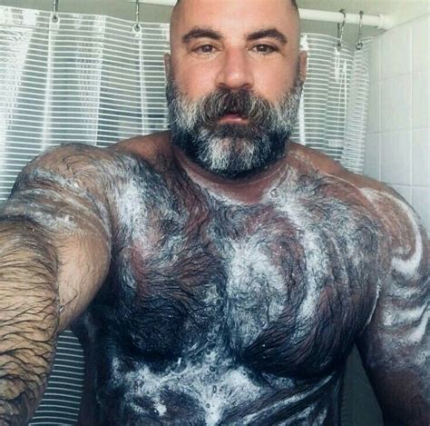 Pin De Valar En Silver Daddy Hombres Peludos Oso Musculoso Fotos De Hombres Guapos