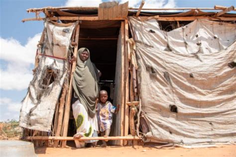 Miles De Desplazados En África Oriental Por Las Fuertes Lluvias E