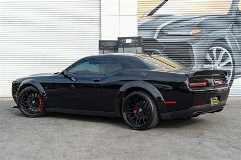 Black Dodge Challenger Srt Hellcat Redeye