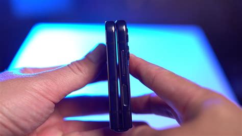 Uskoro ćemo svi nositi ovakve telefone (VIDEO) - Samsung Galaxy Z Flip ...