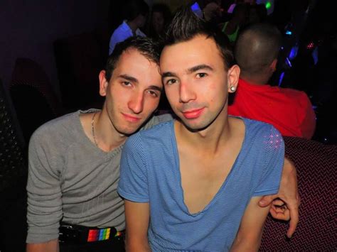 Couple Couple Hommes Ans Valenciennes Couple Gay Cherche Autre Couple Sur Valenciennes