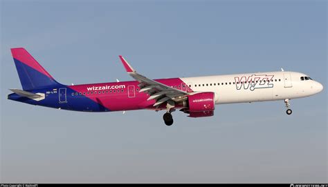 Ha Lvg Wizz Air Airbus A321 271nx Photo By Walandpl Id 1365416