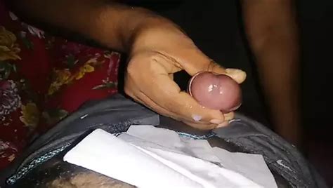Sri Lankan Girl Shaving Pussy By Husband In Barth Room Bra Homemade Porn XHamster
