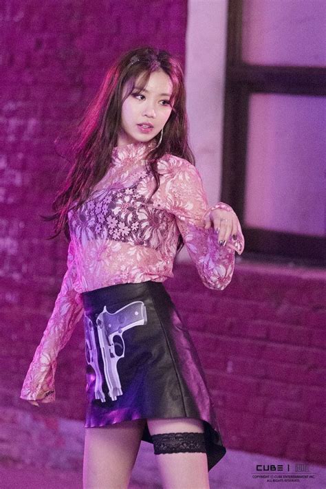 G I Dle Nhan S C L C A Girlgroup Ang Hot Nh Cube Kpop Outfits Stage Outfits Kpop Fashion