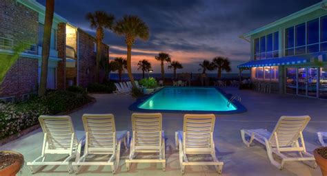 Oceanfront Litchfield Inn - Myrtle Beach Hotels